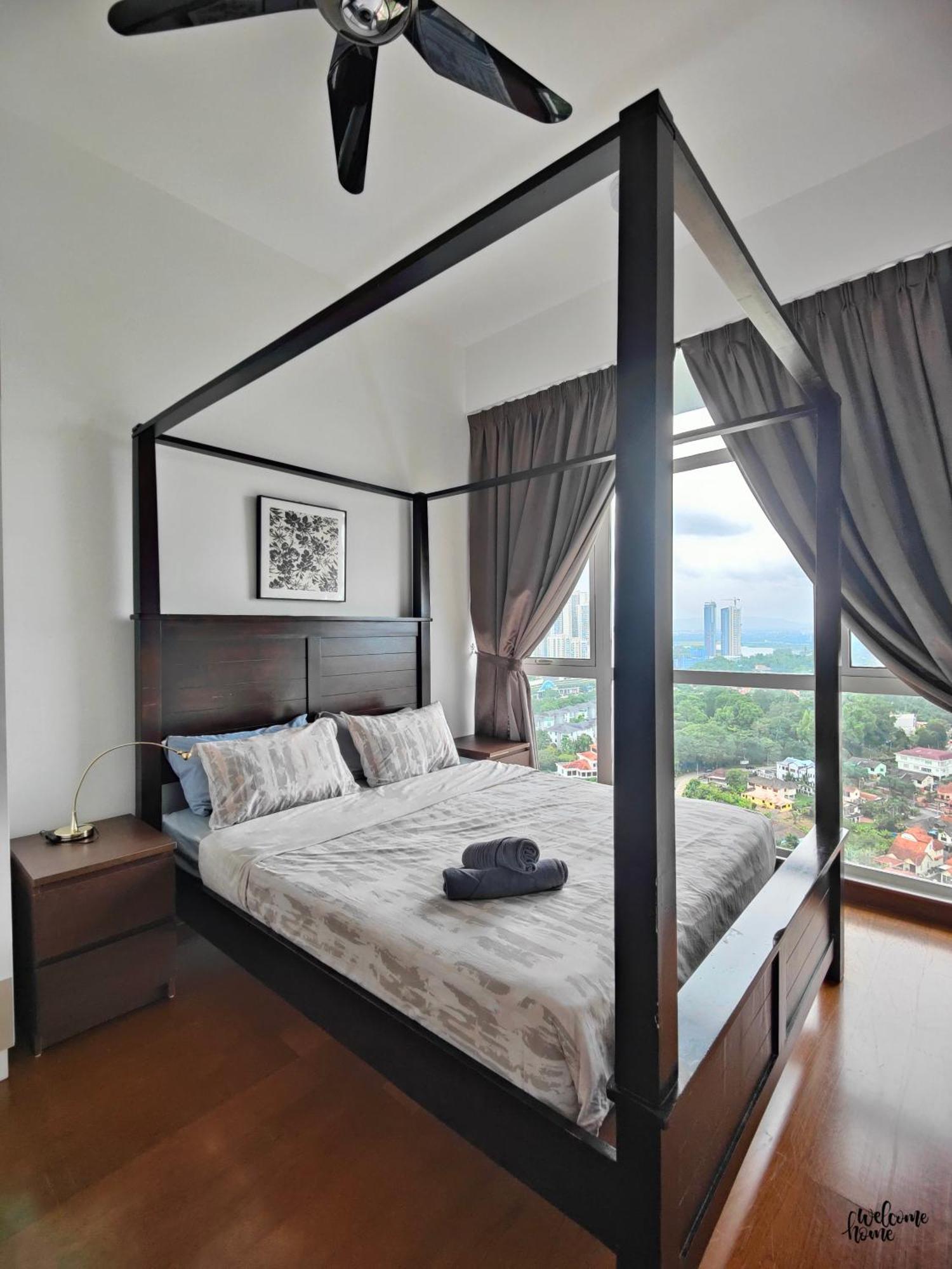 Paragon Residences Straits View Homestay By Welcome Home Johor Bahru Exterior photo